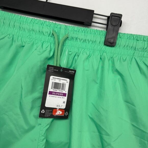 Under Armour Shorts Mens 2XL Green Essential Volley Woven Flex Lightweight NEW - Picture 6 of 11